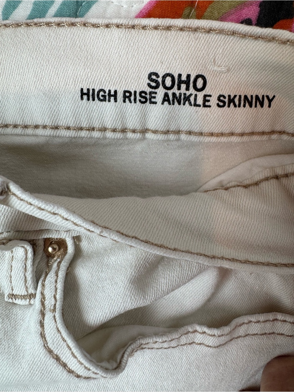 Soho Cream Ankle Crop High-Rise Slim Jeans- raw hem - Picture 3 of 5